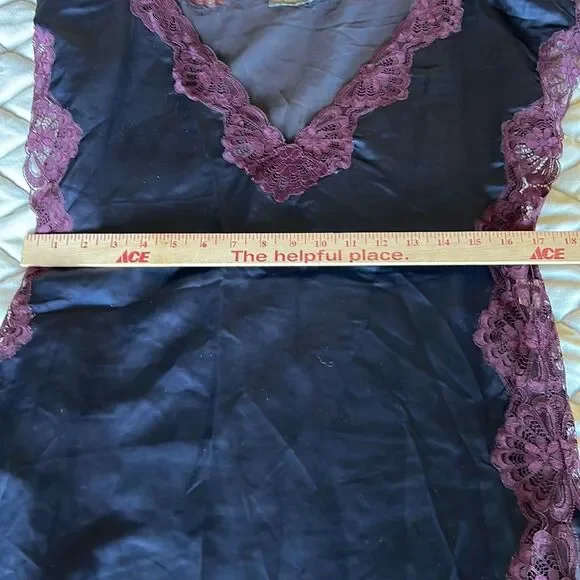 Vintage Fernando Sanchez Nightdress circa 1980s - Picture 7 of 7